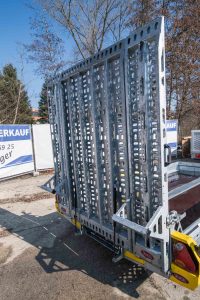GAT-Trailers-156